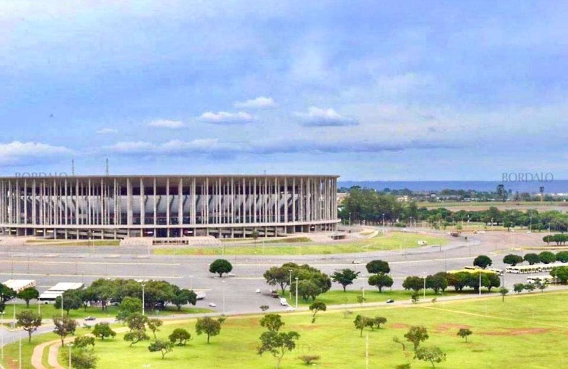 Flat Moderno Ao Lado Do Shopping